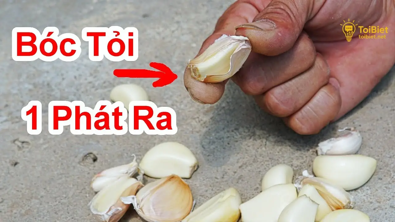Mẹo Bóc Tỏi Nhanh Không Cần Chạm Tay Chuyên Nghiệp 37 Mẹo Bóc Tỏi Nhanh Không Cần Chạm Tay Chuyên Nghiệp