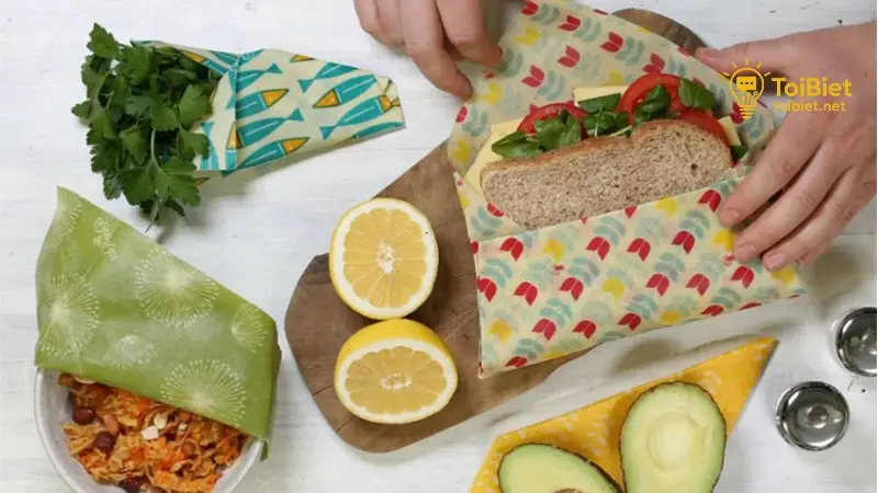 Cách Tự Làm Vải Bọc Thực Phẩm Sáp Ong Cách Tự Làm Vải Bọc Thực Phẩm Sáp Ong